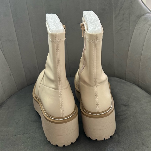 Soda Bone Chunky Platform Boots - Picture 3 of 10